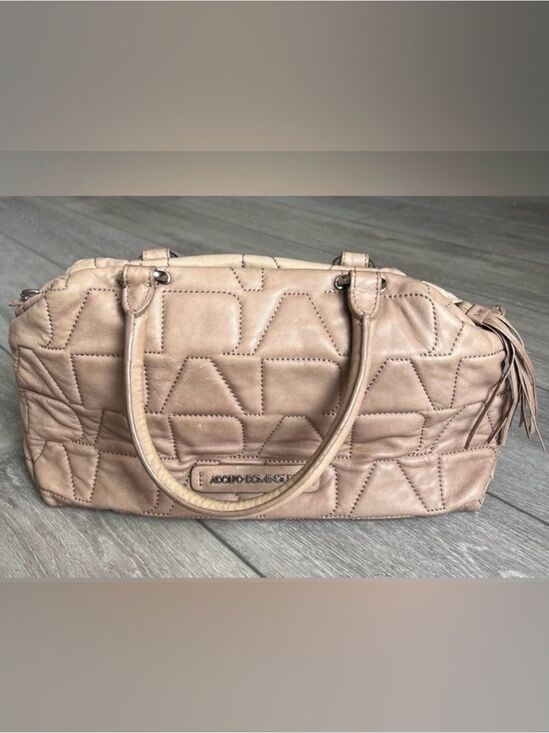 Adolfo Dominguez Handbags - Adolfo Domingo neutral tan leather Quilted tassel barrel shoulder bag
